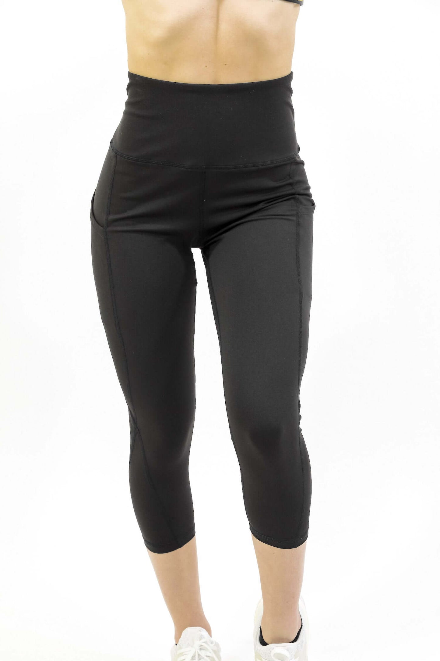 High-Waisted Capri Leggings with Hip Pockets