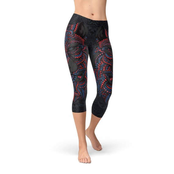 Oriental Black Wolf Capri Leggings